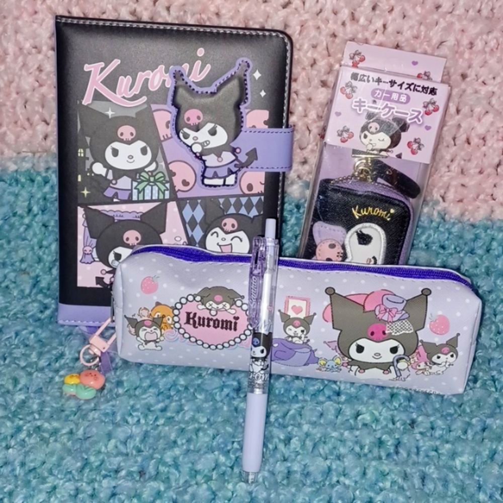 Hello Kitty Kuromi's Desk Set